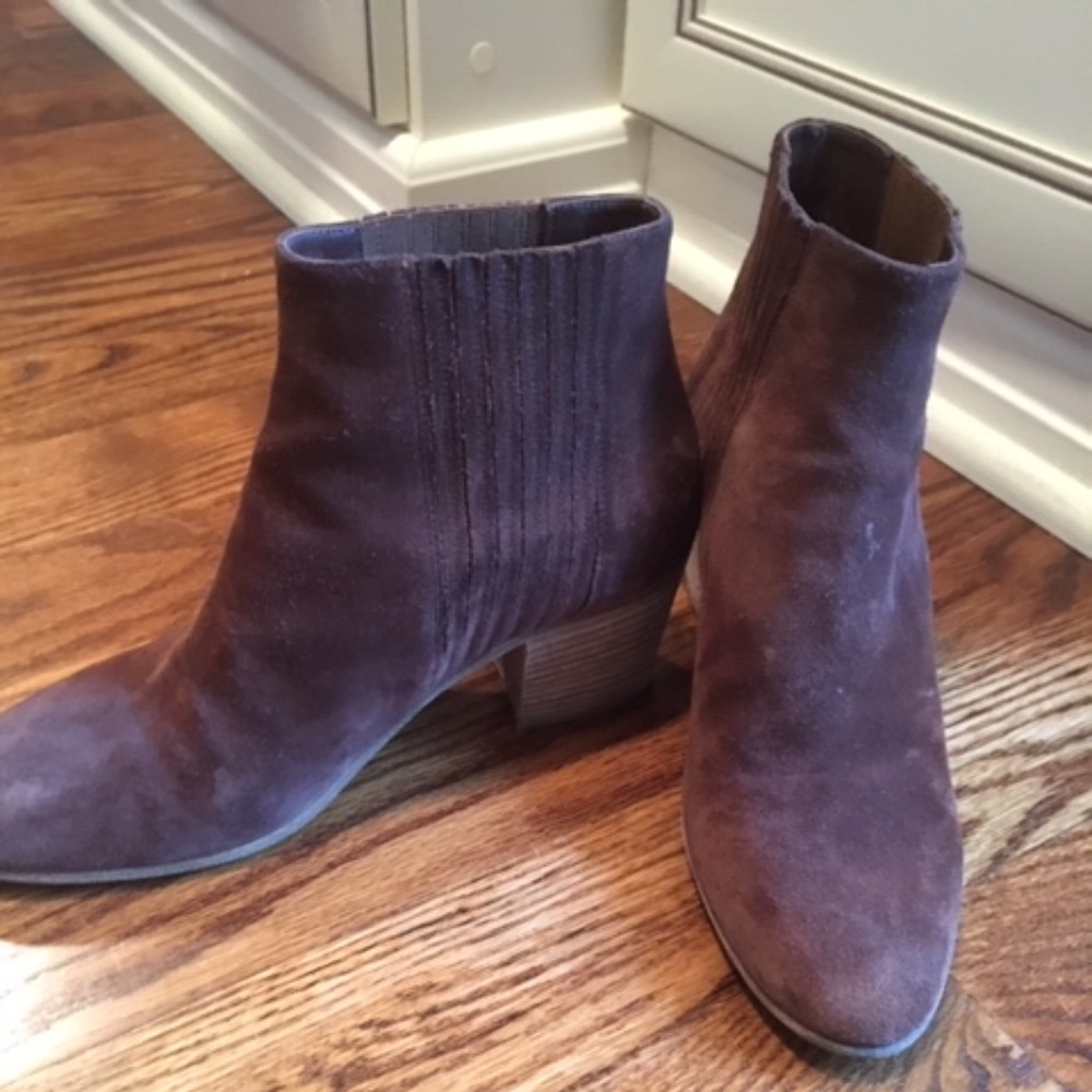 Vince Dark Brown boots
